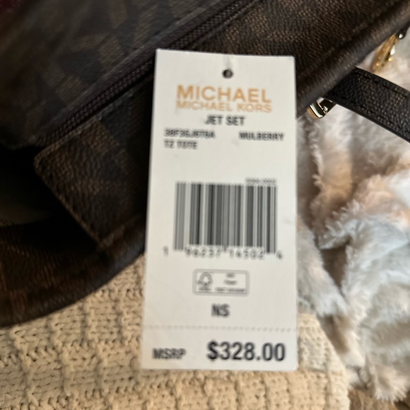Michael Kors Jet Set Medium Mulberry Patent Leather Front Zip Chain Tote Bag Ha… - Picture 5 of 5